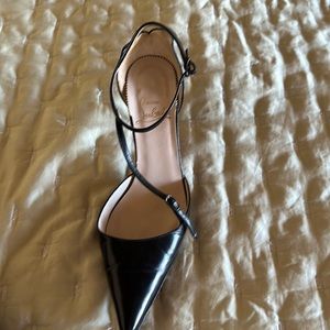 Lou out in black leather 3 inch heels